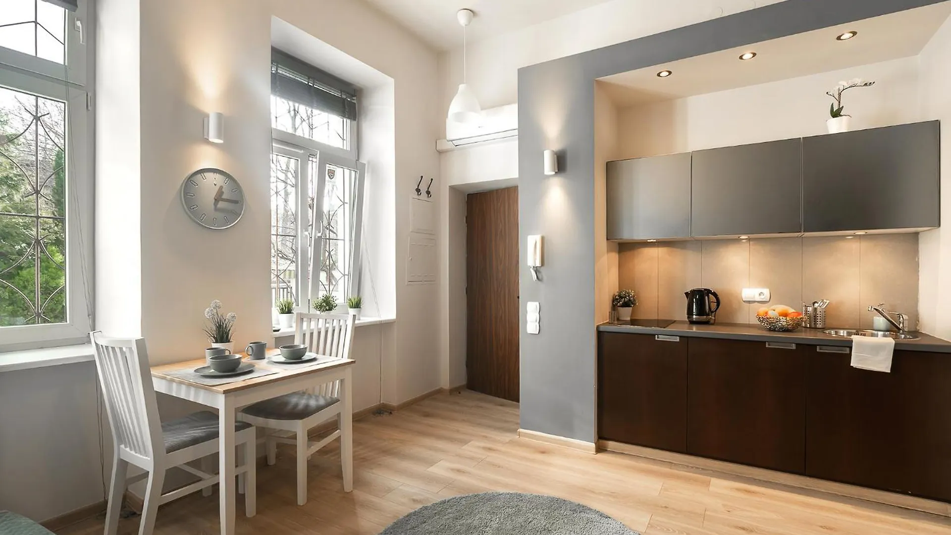 Enios Apartments Dluga 60 크라쿠프 폴란드